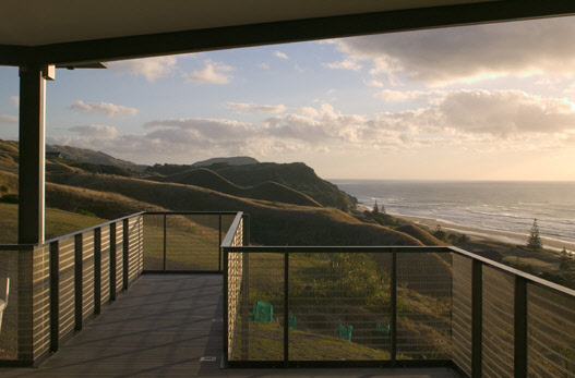 Okitu House – прекрасный дом на побережье по проекту Пита Боссли