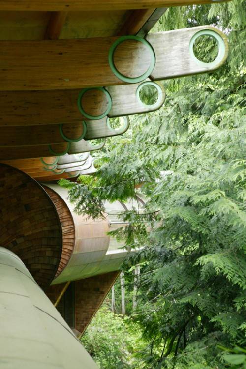 фото дома в лесу по проекту Robert Harvey Oshatz Architects