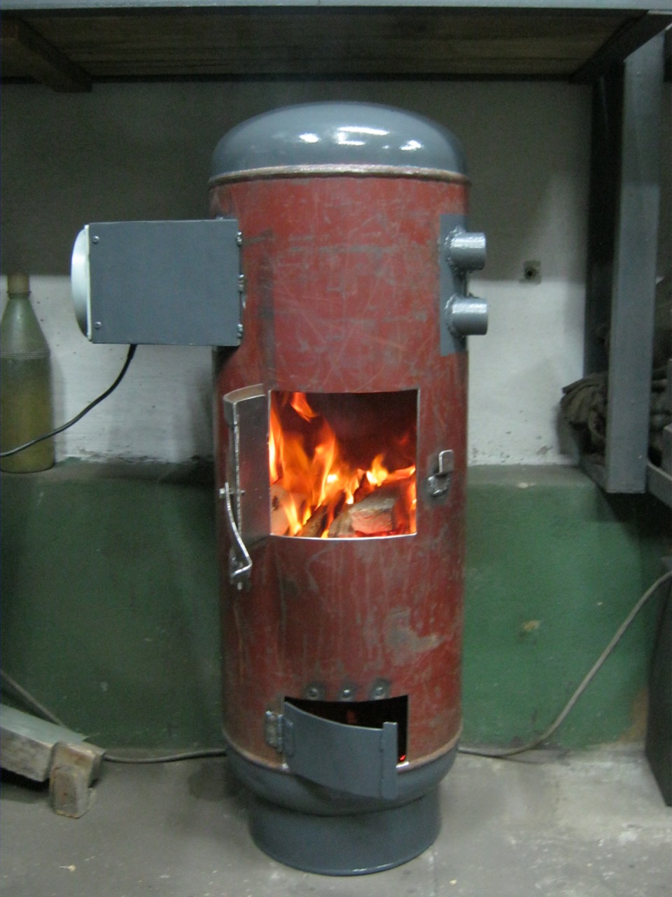 Печь для бани из газового баллона фото